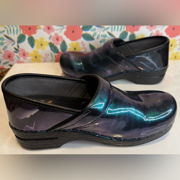 Dansko Professional Clog Petrol Patent Leather Iridescent EU 38 / Women’s US 7.5 - Picture 5 of 7